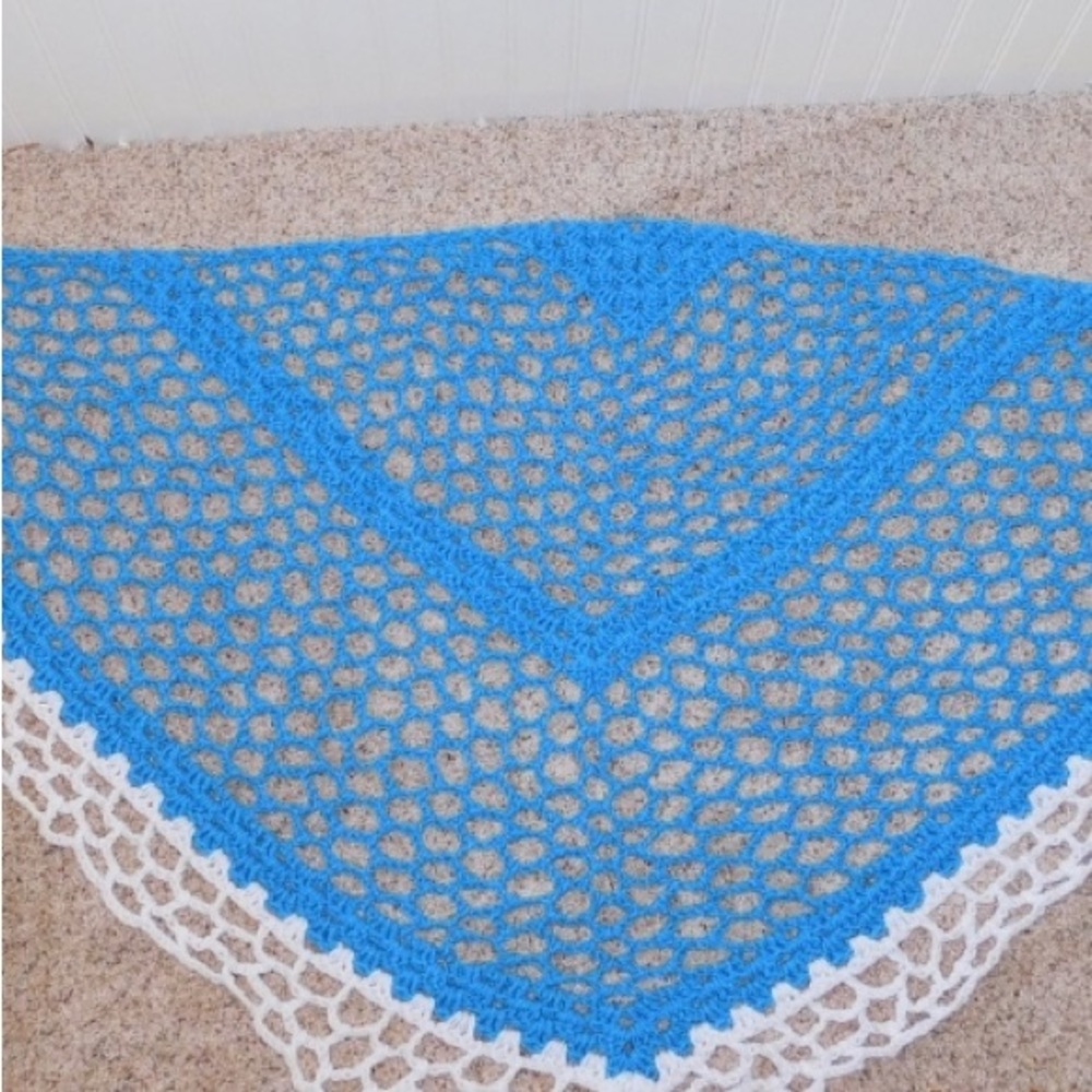 Handmade crochet vintage shawl shrug cape blue white shabby chic bohemia…
